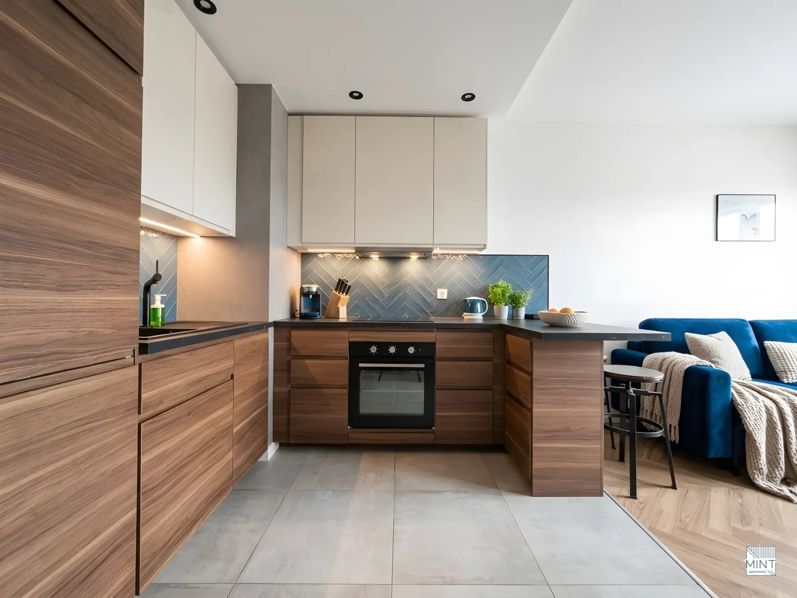 Apartament Suite Bastion Wałowa — w pełni wyposażony aneks kuchenny